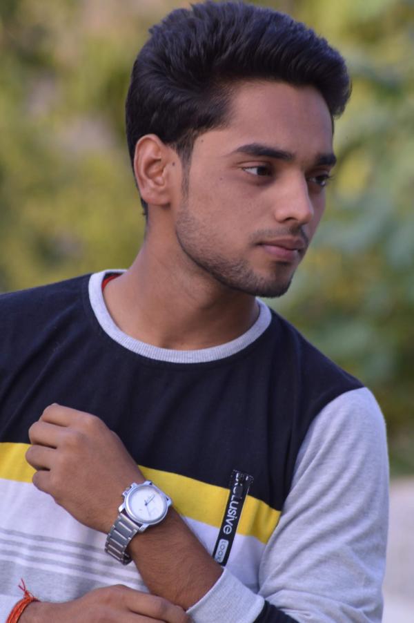 boys-personal photo of Lanka Ads