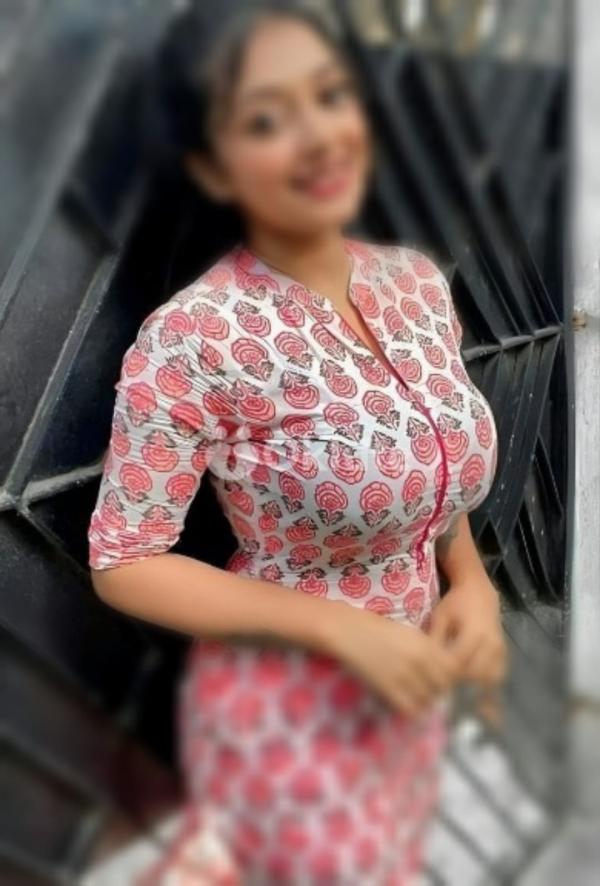 girls-personal photo of Lanka Ads