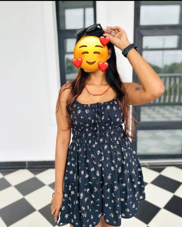 girls-personal photo of Lanka Ads