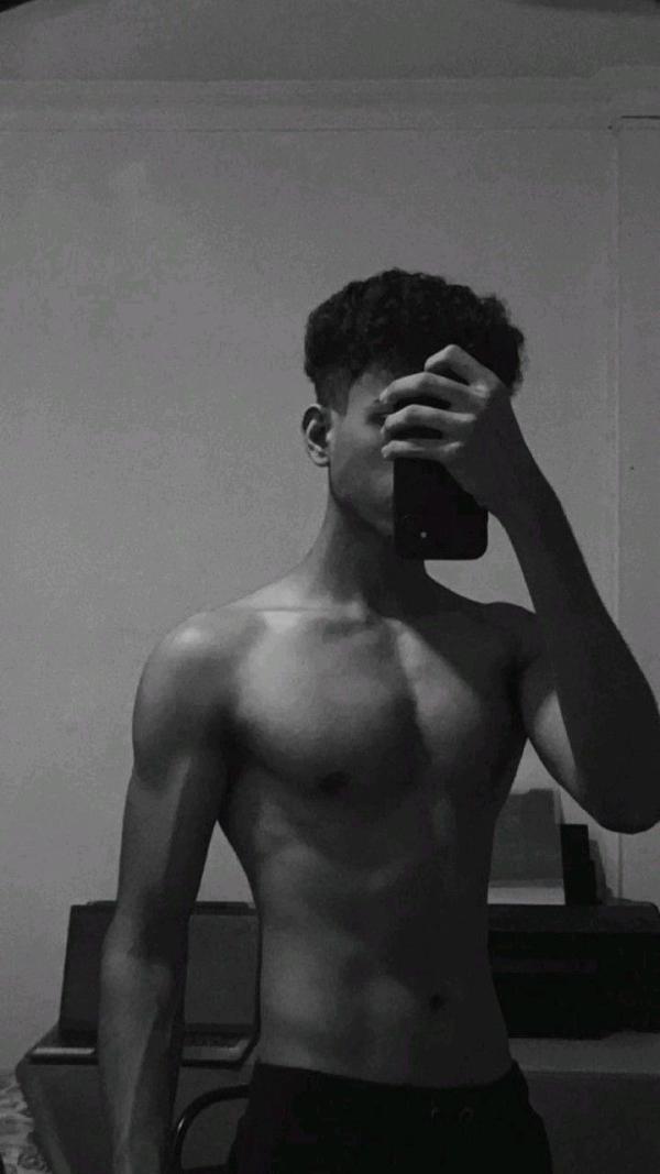 boys-personal photo of Lanka Ads