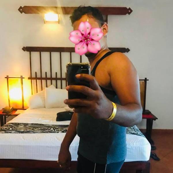boys-personal photo of Lanka Ads