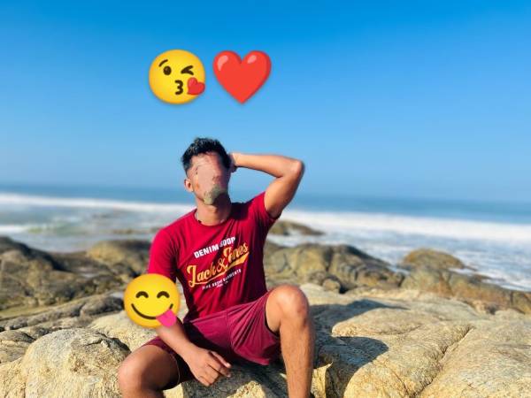 boys-personal photo of Lanka Ads