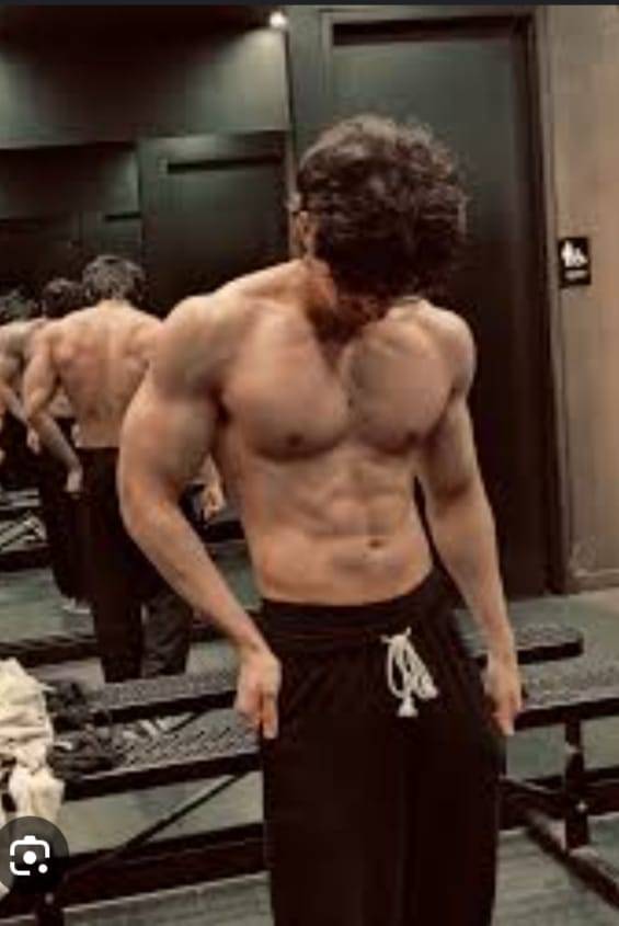 boys-personal photo of Lanka Ads