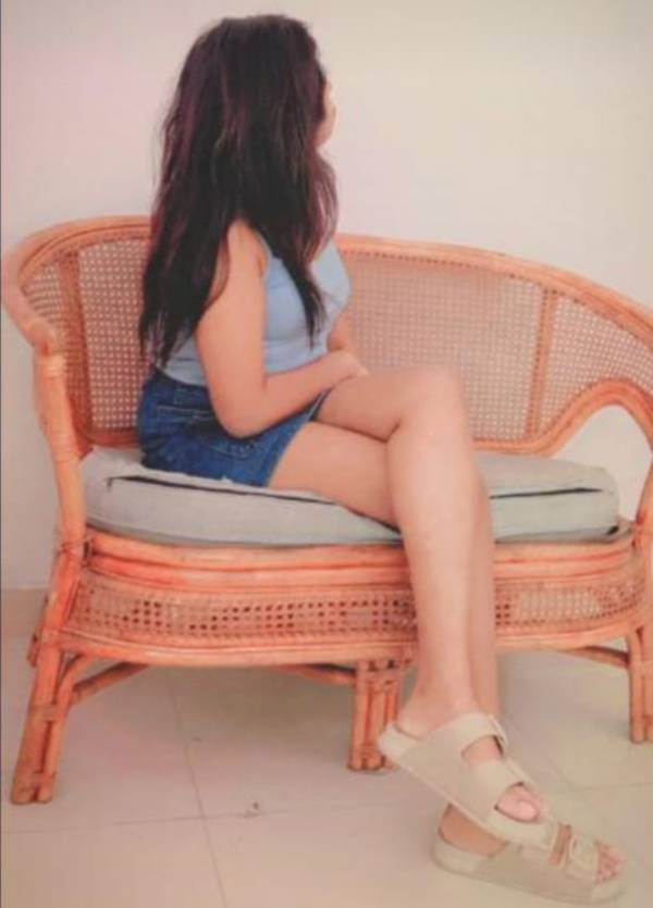 girls-personal photo of Lanka Ads