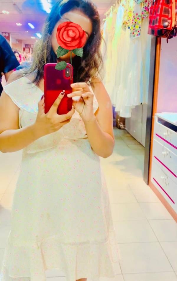 girls-personal photo of Lanka Ads