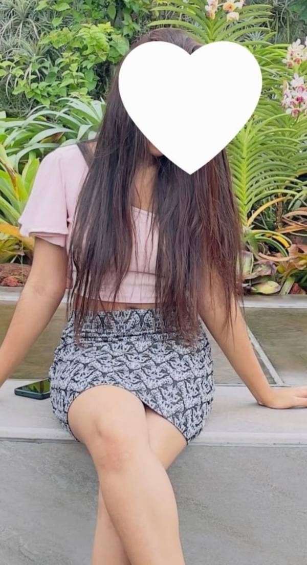 girls-personal photo of Lanka Ads