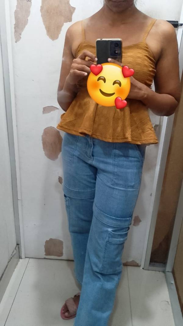 girls-personal photo of Lanka Ads