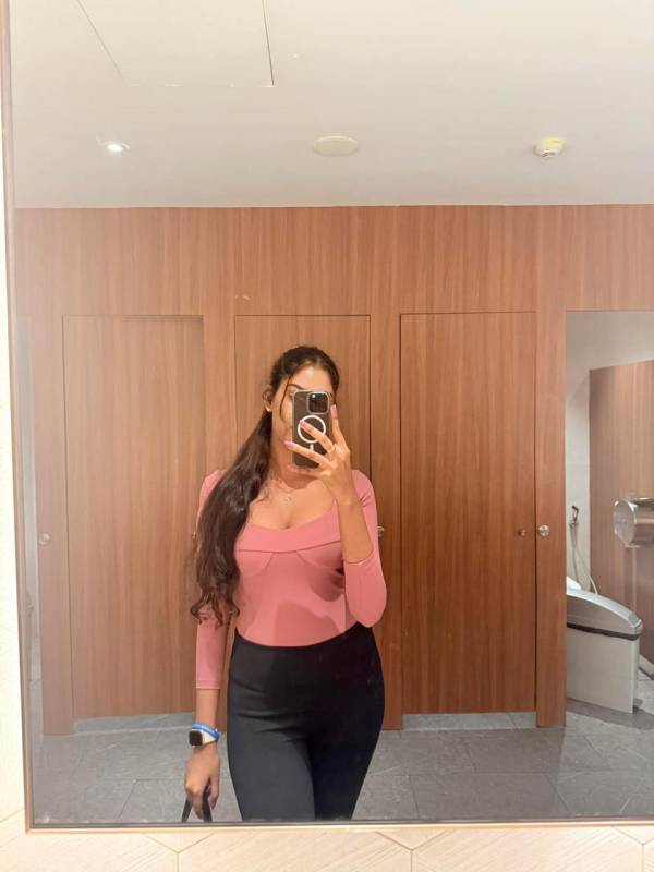 girls-personal photo of Lanka Ads