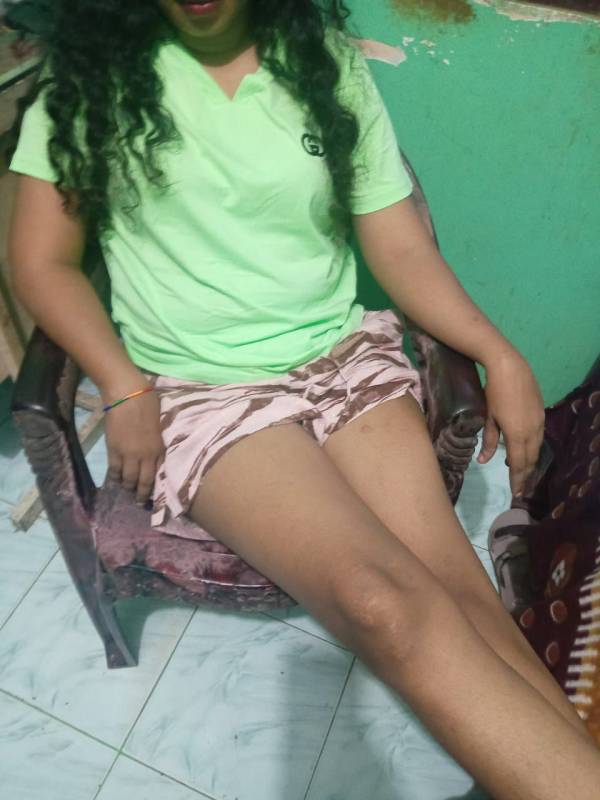 girls-personal photo of Lanka Ads