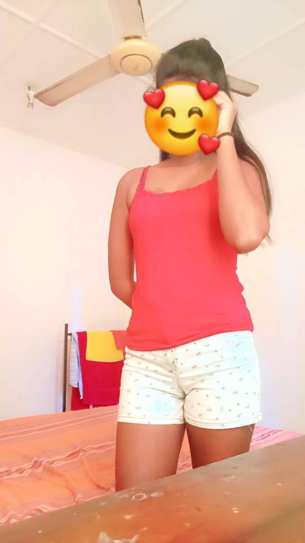 girls-personal photo of Lanka Ads