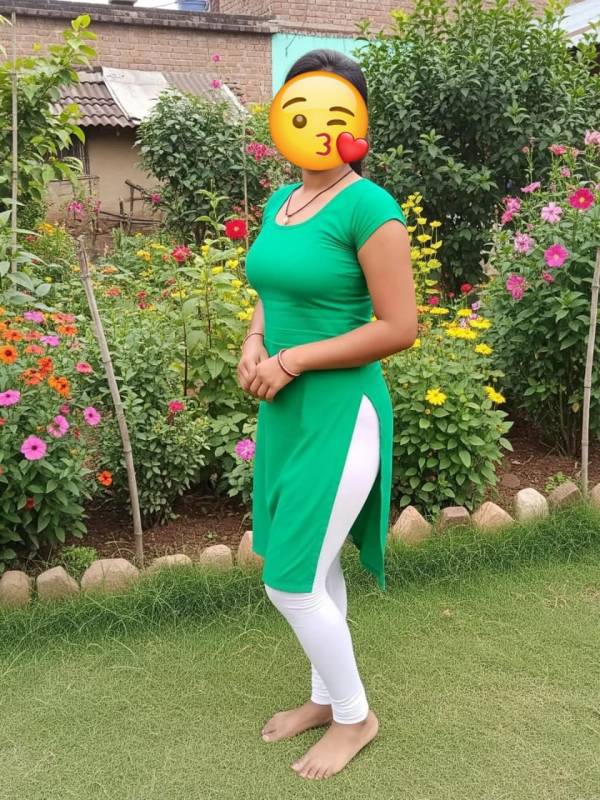 girls-personal photo of Lanka Ads