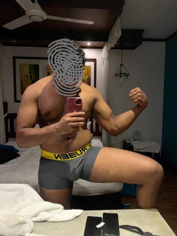 boys-personal photo of Lanka Ads