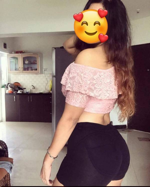 girls-personal photo of Lanka Ads