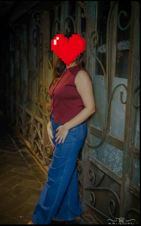 girls-personal photo of Lanka Ads