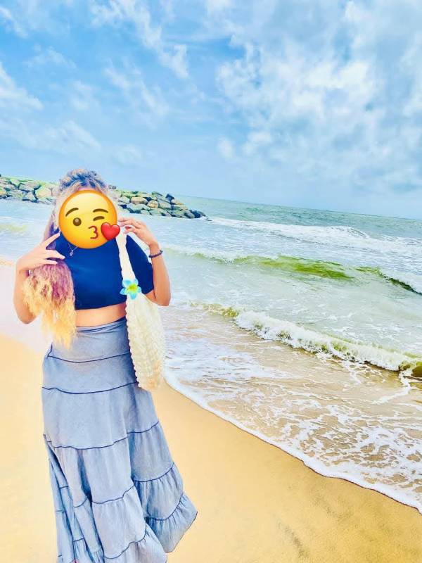 girls-personal photo of Lanka Ads