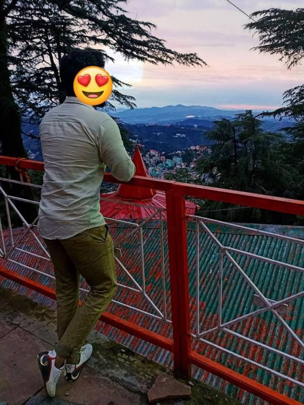 boys-personal photo of Lanka Ads
