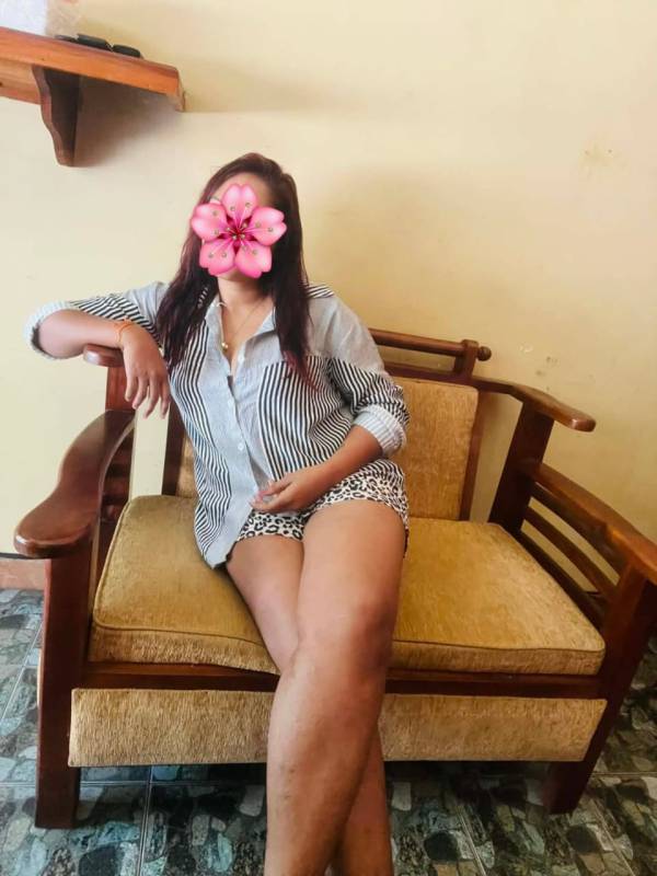 girls-personal photo of Lanka Ads