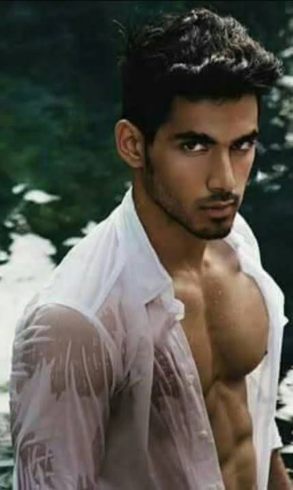 boys-personal photo of Lanka Ads