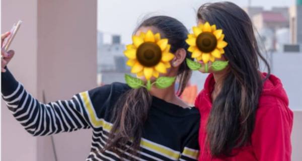girls-personal photo of Lanka Ads