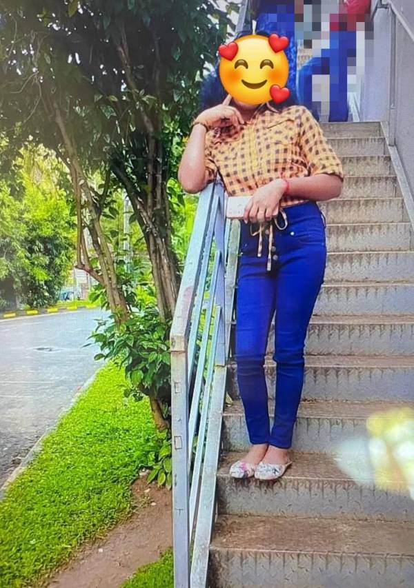 girls-personal photo of Lanka Ads