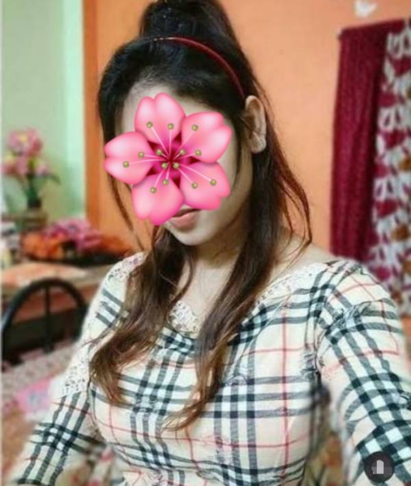 girls-personal photo of Lanka Ads