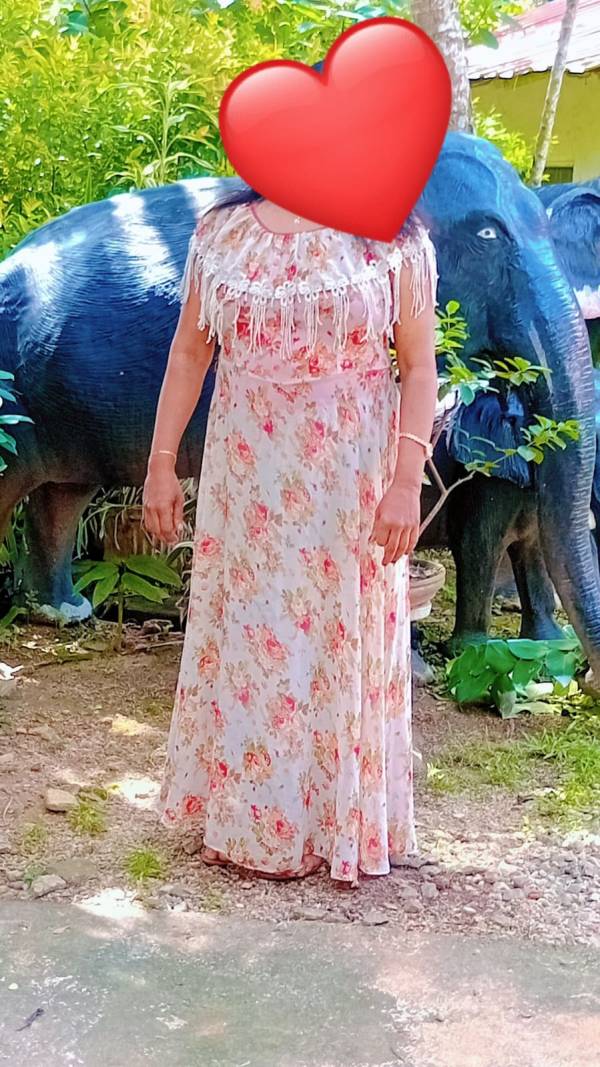 girls-personal photo of Lanka Ads