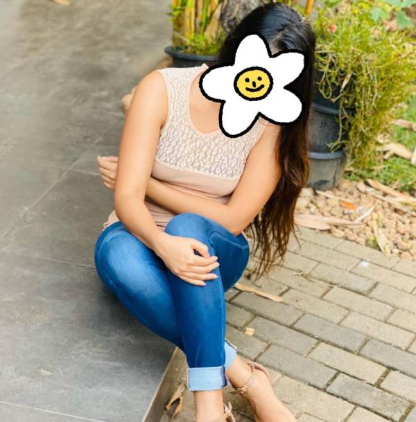 girls-personal photo of Lanka Ads
