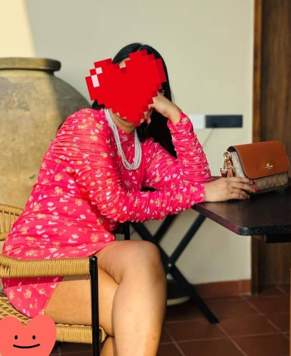 girls-personal photo of Lanka Ads