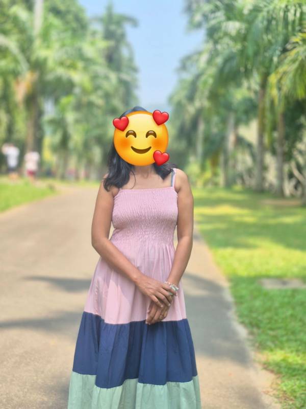 girls-personal photo of Lanka Ads