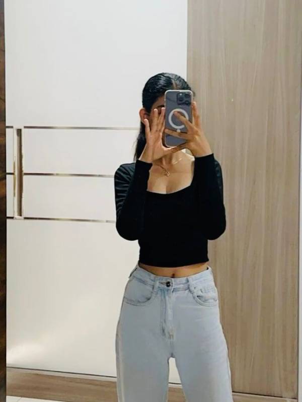 girls-personal photo of Lanka Ads