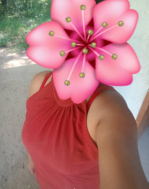 girls-personal photo of Lanka Ads
