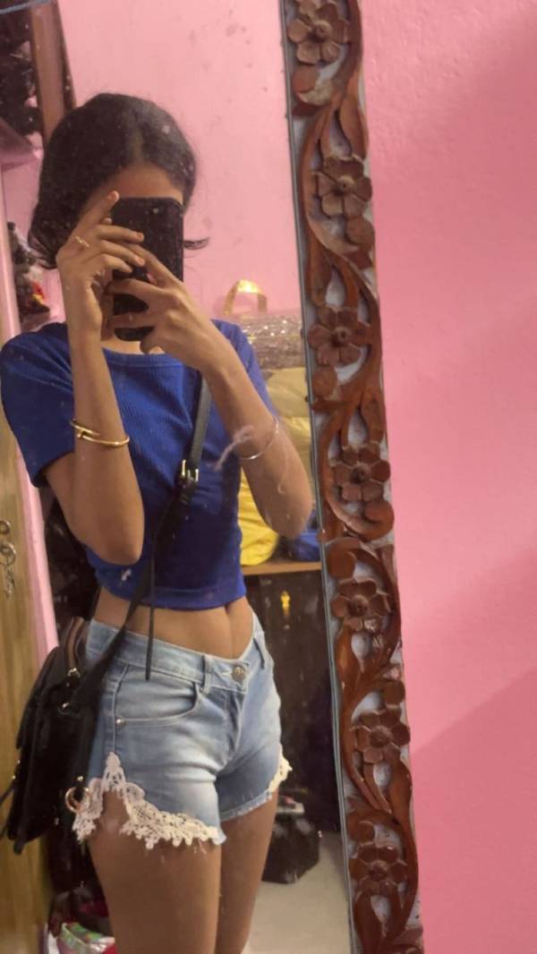 girls-personal photo of Lanka Ads