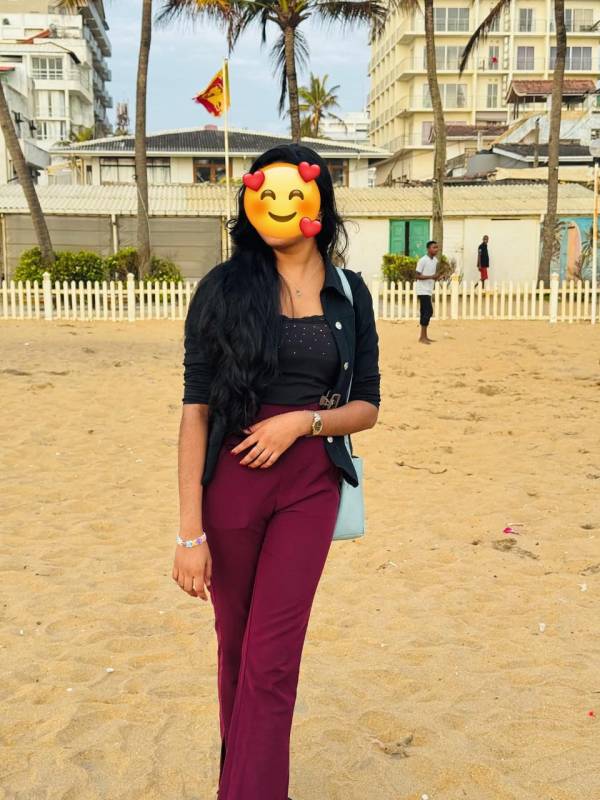 girls-personal photo of Lanka Ads