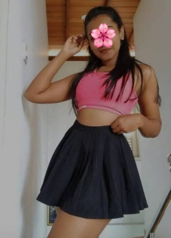 girls-personal photo of Lanka Ads