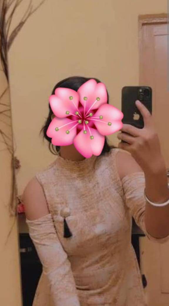 girls-personal photo of Lanka Ads