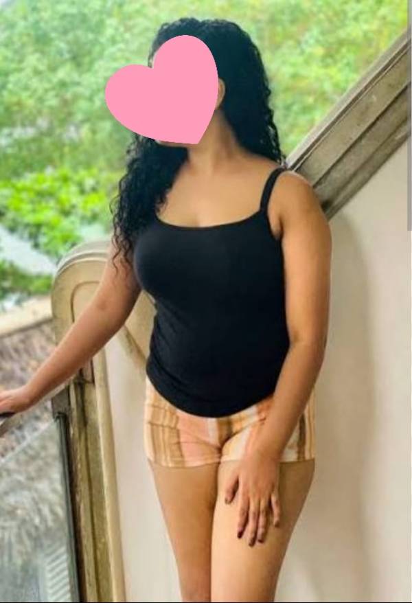 girls-personal photo of Lanka Ads