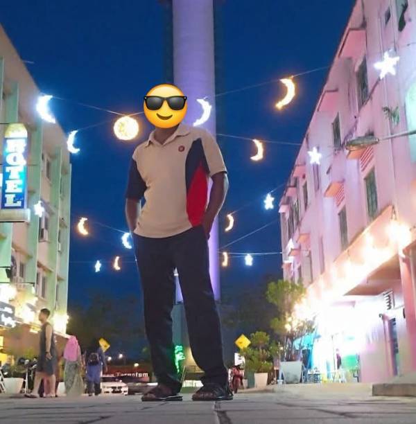 boys-personal photo of Lanka Ads