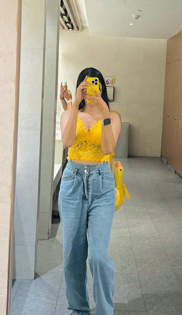 girls-personal photo of Lanka Ads