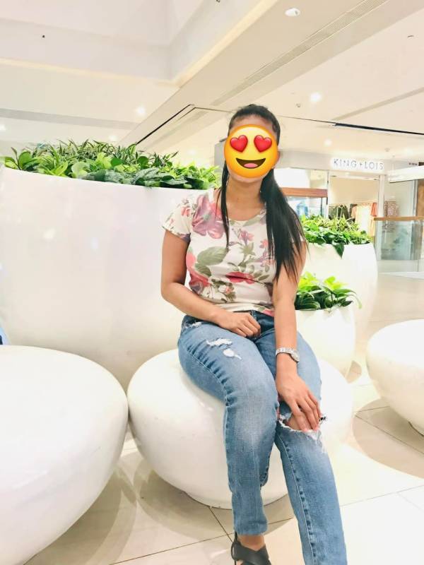 girls-personal photo of Lanka Ads
