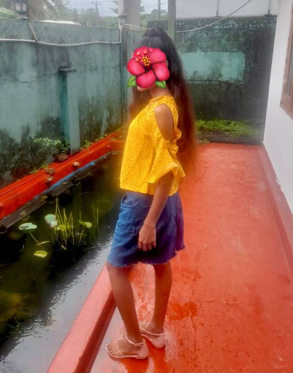 girls-personal photo of Lanka Ads