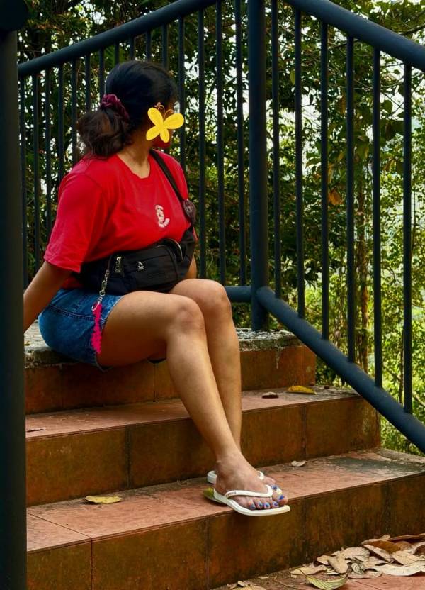 girls-personal photo of Lanka Ads