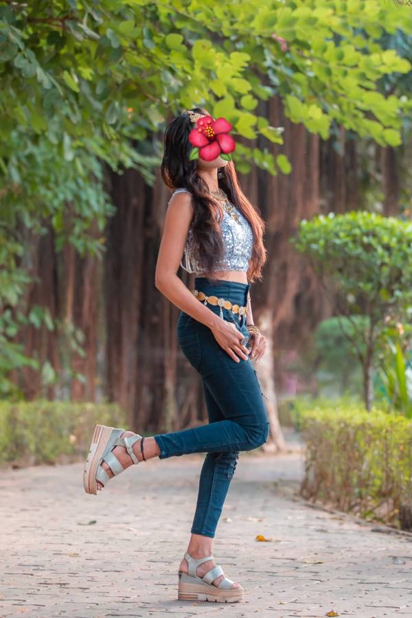 girls-personal photo of Lanka Ads