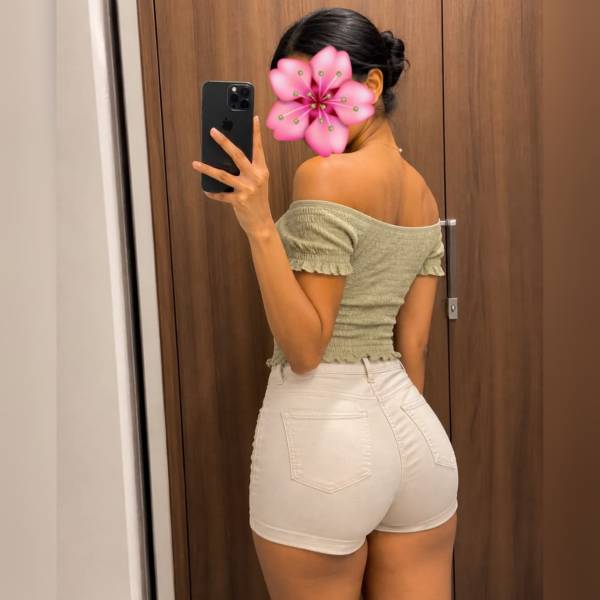 girls-personal photo of Lanka Ads