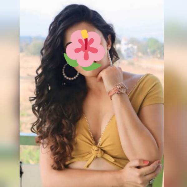 girls-personal photo of Lanka Ads