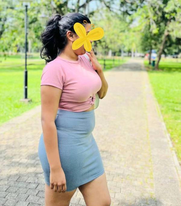 girls-personal photo of Lanka Ads