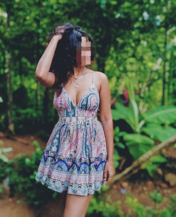 girls-personal photo of Lanka Ads