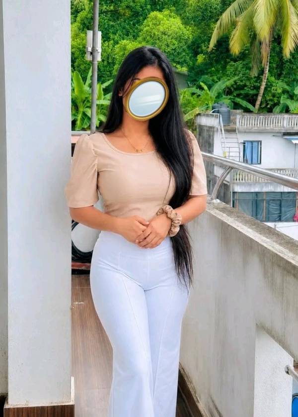 girls-personal photo of Lanka Ads