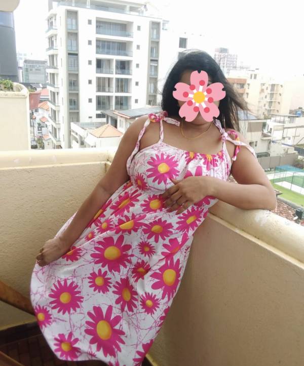 girls-personal photo of Lanka Ads