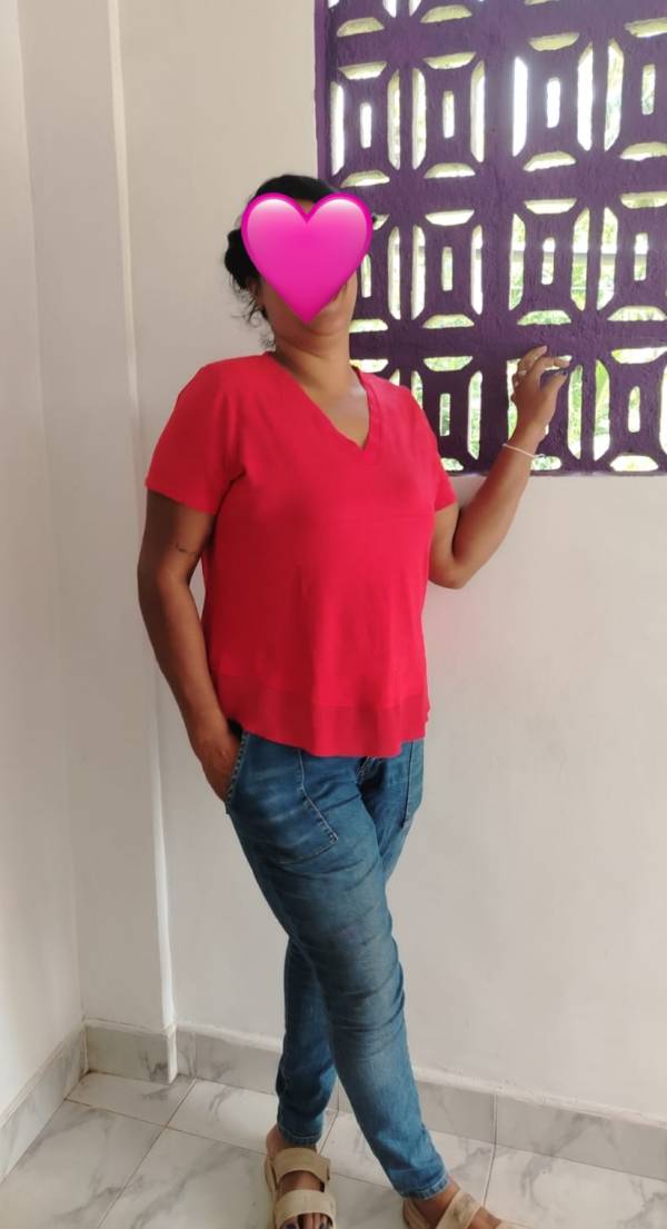 girls-personal photo of Lanka Ads