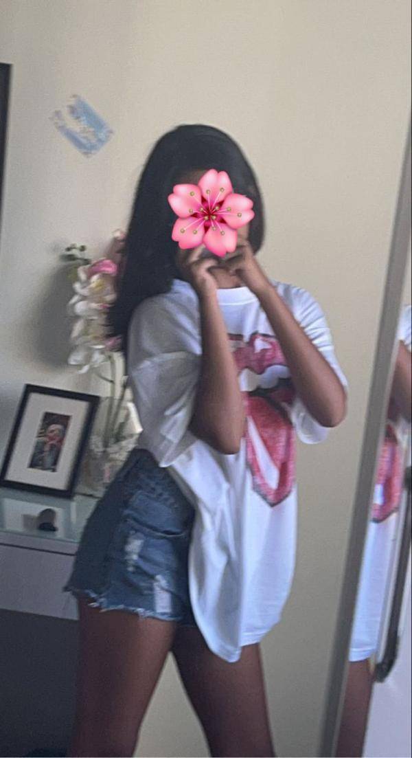 girls-personal photo of Lanka Ads